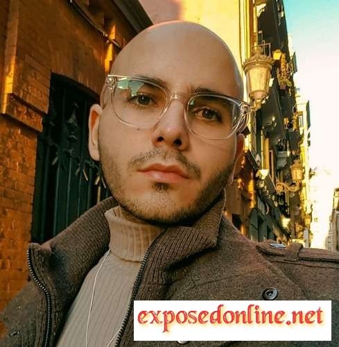 Car Wash Attendant Involved in Illegal Car Sale Transactions Exposed @e.x.p.o.s.e.dx